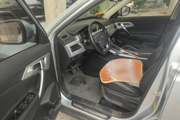 Used Geely Auto Emgrand X7 Sport 2016 1.8TD Automatic ZhiShang Model