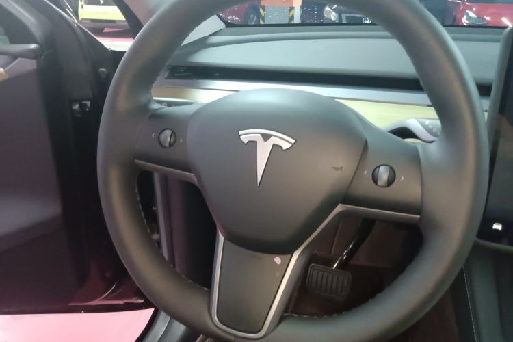 Used Tesla Model Y 2022 Revised Version Rear-Wheel Drive Steering Wheel