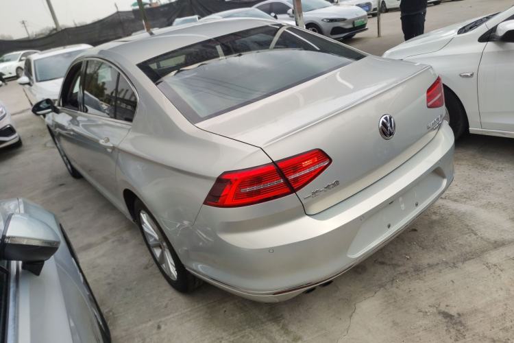 Used Volkswagen Magotan 2018 330TSI DSG Advanced Model