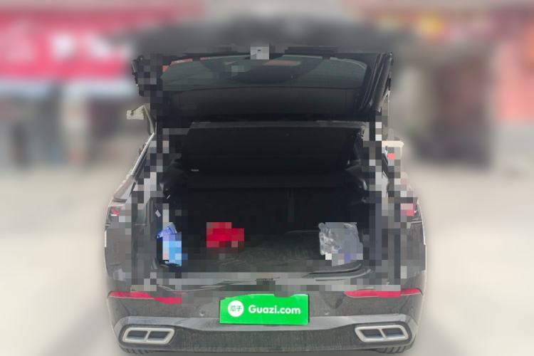 Used Volkswagen Tavendor 2024 380TSI All-Wheel-Drive R-Line Cruise Premium Edition Trunk