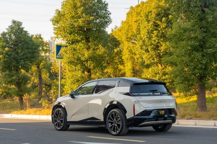 Used Zeekr X 2025 Four-Seater Rear-Drive Cube Version
