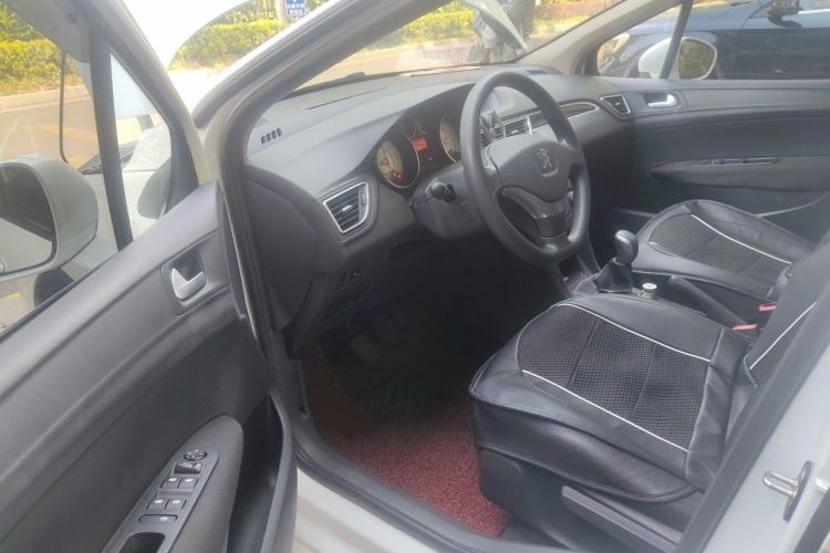 Used Peugeot 308 2014 Enjoy Edition Classic 1.6L Manual YouShang Model