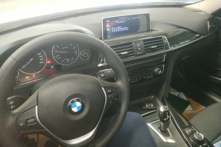 Used BMW 3 Series 2017 318Li Fashion Model