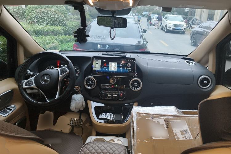 Used Mercedes-Benz Vito 
