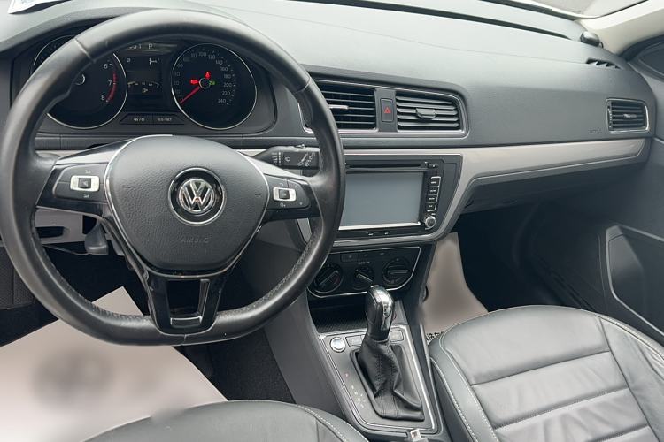 Used Volkswagen Gran Lavida 2017 1.6L Automatic Comfort Edition