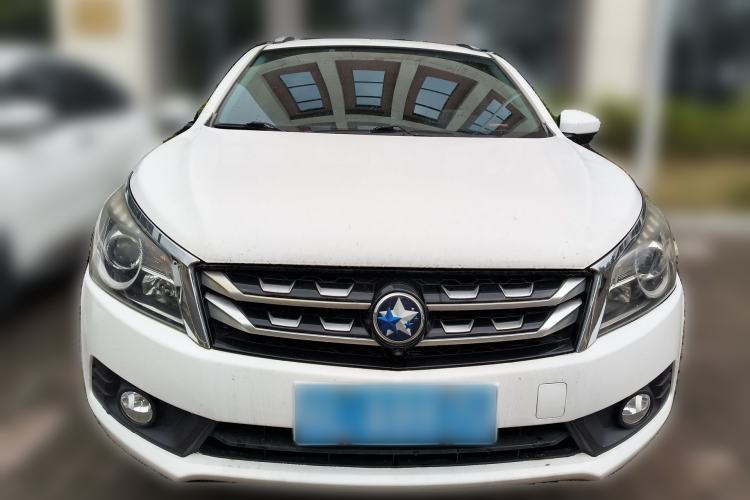 Used Venucia T70 2016 2.0L CVT Enjoy Edition