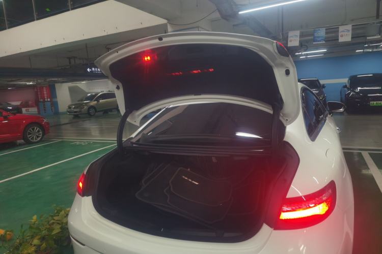 Used Mercedes-Benz E-Class 2020 E 260 Coupe