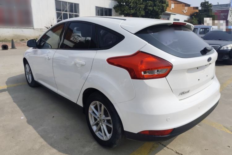 Used Ford Focus 2015 Hatchback 1.6L Automatic Fashion Edition