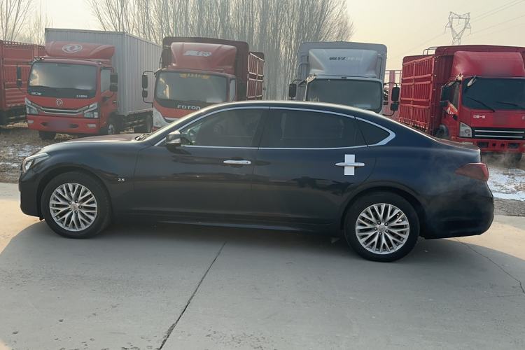 Used Infiniti Q70 2017 Q70L 2.5L Enjoyment Edition