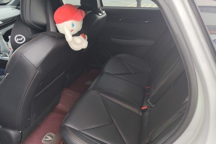 Used CHANGAN UNI-V 2022 1.5T Prestige Version
