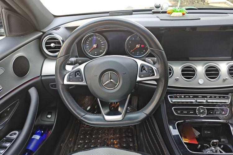 Used Mercedes-Benz E-Class 2017 E 300 Sport Edition Steering Wheel