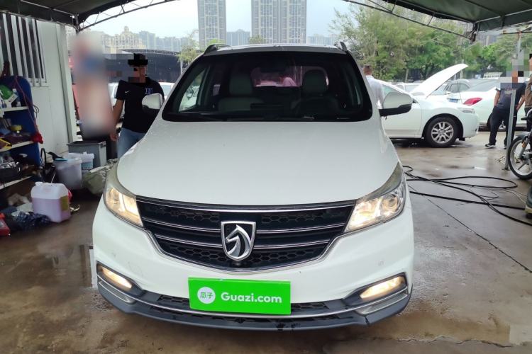 Used Baojun 730 2019 1.5T CVT Flagship Model 7 Seats China VI Emission Standard
