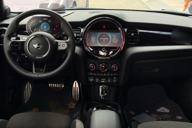 Used MINI JCW 2023 2.0T JOHN COOPER WORKS Pat Moss Commemorative Edition