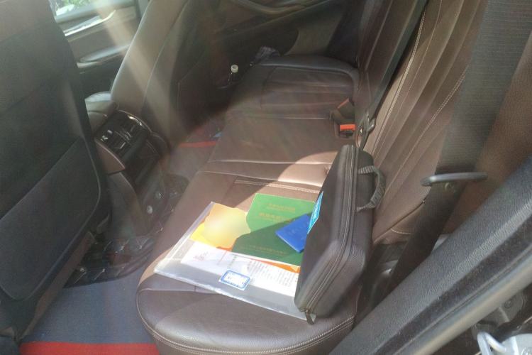 Used BMW X5 2014 xDrive35i Leading Model Left Rear Seat