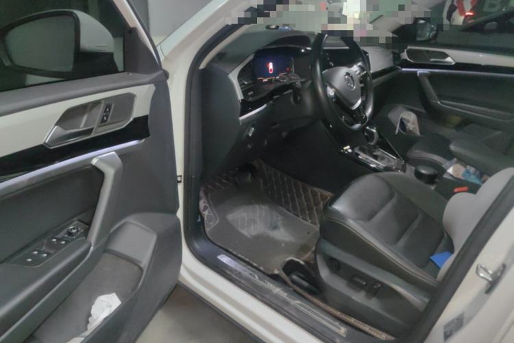 Used Volkswagen Tayron 2019 330TSI Two-Wheel Drive Luxury Model China VI Standard Driver Seat