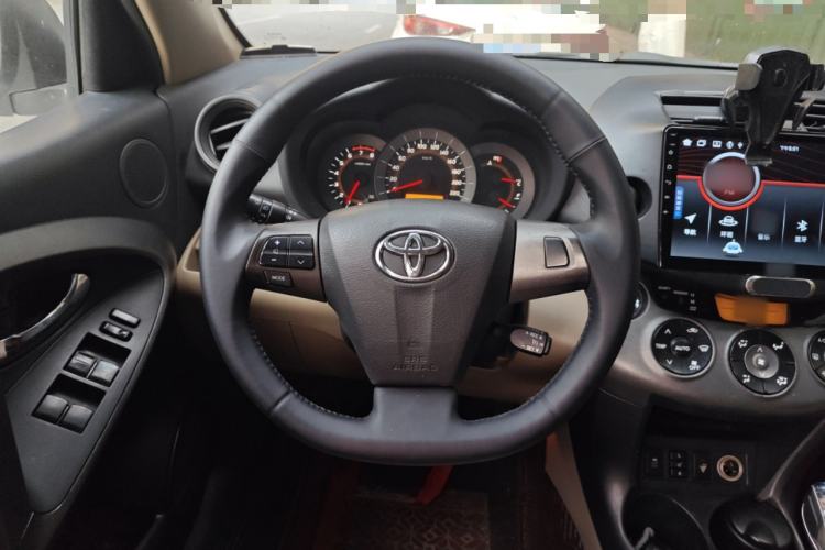 Used Toyota RAV4 2011 2.4L Automatic 4x4 Supreme Edition