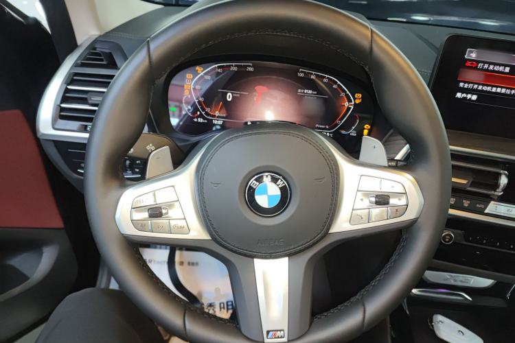 Used BMW X3 2023 Restyled xDrive30i Leading Edition M Night Sky Package Steering Wheel