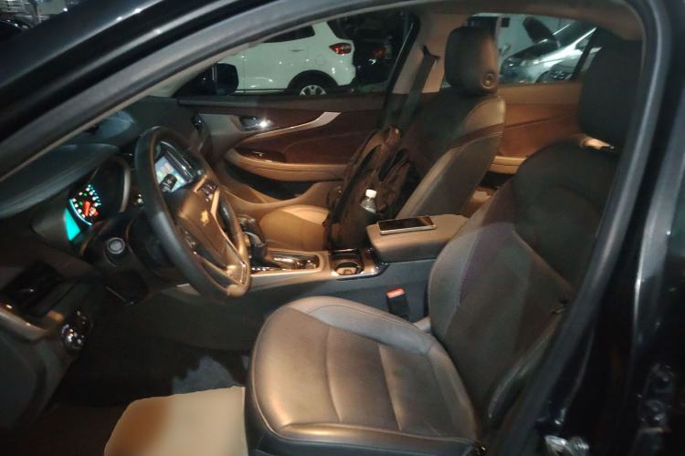 Used Chevrolet Malibu 2016 2.0L Automatic Luxury Edition
