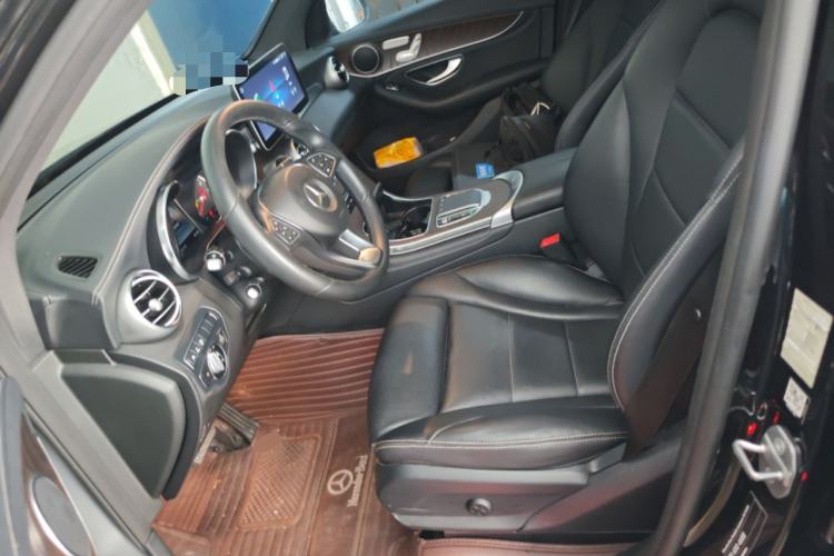 Used Mercedes-Benz GLC 2017 GLC 300 4MATIC Sport Edition Left Front Seat