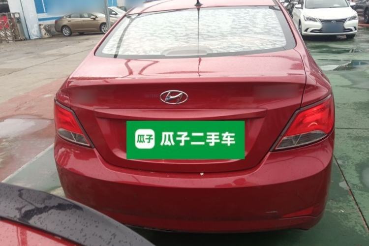 Used Hyundai Verna (older generation) 2014 1.4L Manual Smart GLS Trim