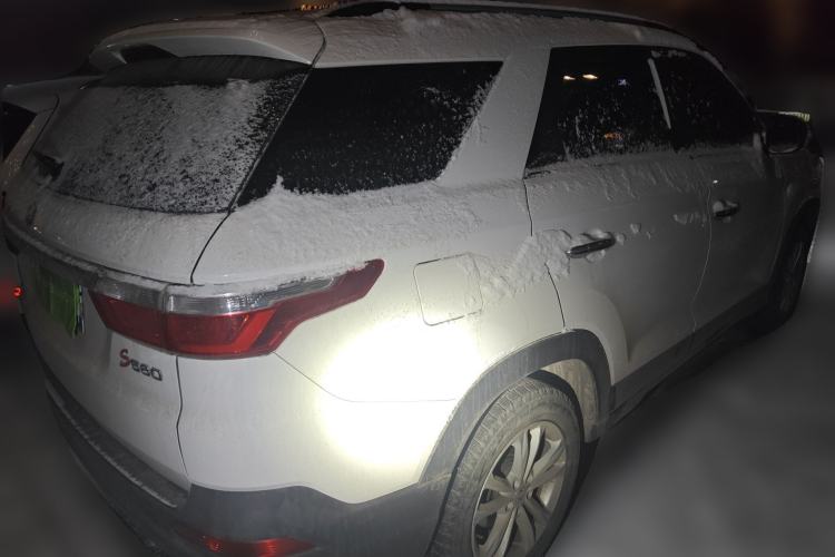 Used Dongfeng Fengon S560 2019 1.8L CVT Elite Model Rear Right 45 Deg