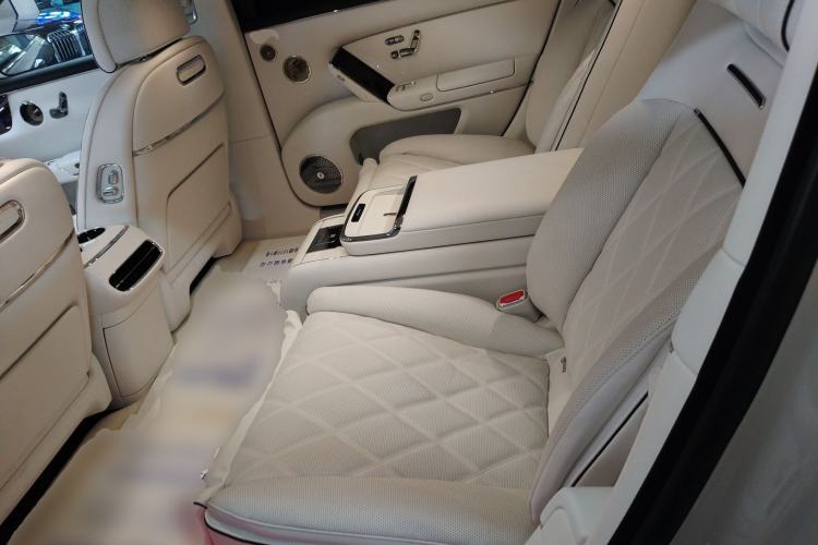 Used Hima S800 2025 Model, Range-Extended Starlight Executive Edition, 4 Seats Left Rear Seat