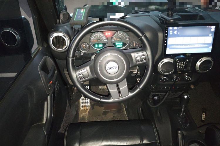 Used Jeep Wrangler 2012 3.6L Sahara Four-Door Edition