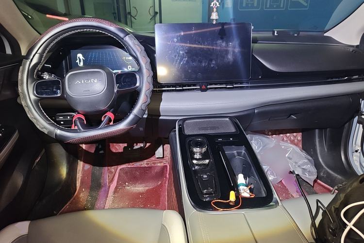 Used AION S Plus 2022 80 Tech Edition Center Console