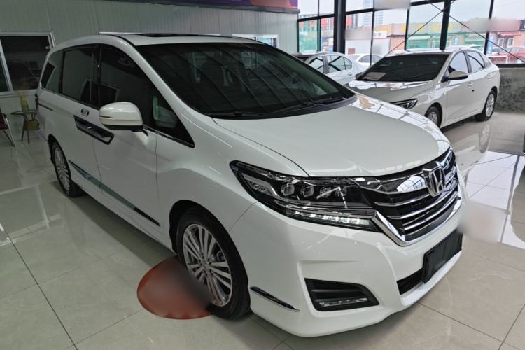 Used Honda Elysion 2016 2.4L Luxury Edition
