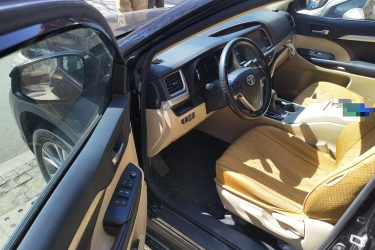 Used Toyota Highlander 2015 2.0T Four-Wheel Drive Elite Edition 7-Seater