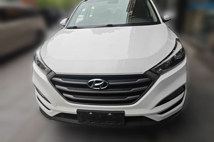 Used Hyundai Tucson 2015 1.6T Dual-Clutch Two-Wheel-Drive Smart Model Front
