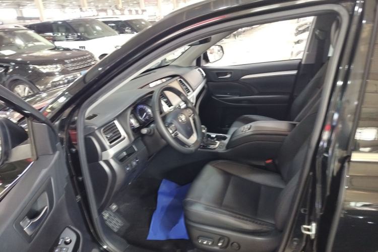 Used Toyota Highlander 2021 2.0T Four-Wheel Drive Luxury Edition 7 Seats
