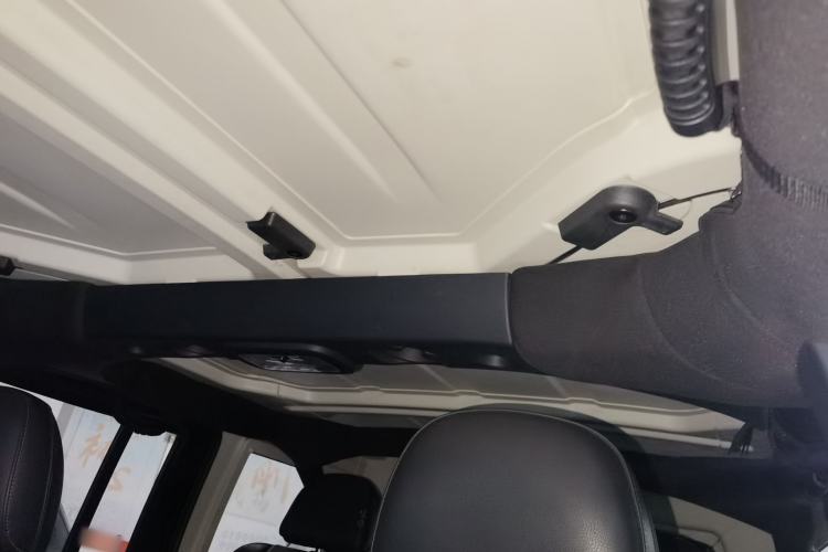 Used BAIC Off-Road BJ40 2016 40L 2.3T Automatic All-Wheel Drive Premium Edition
