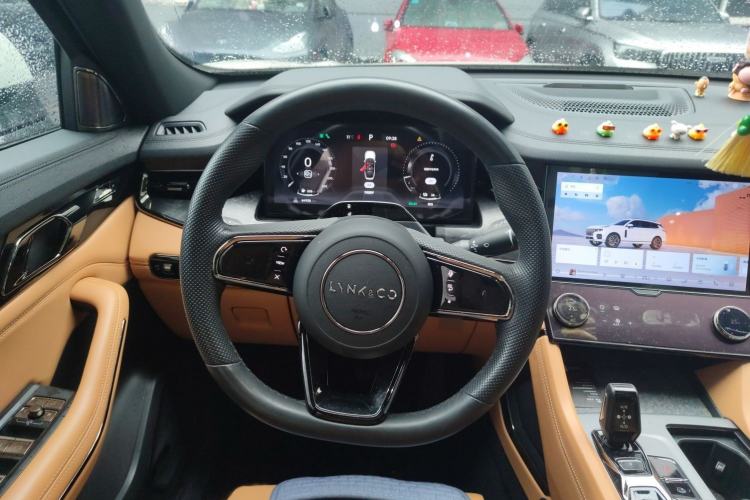 Used Lynk & Co 09 EM-P 2021 2.0T PHEV Halo Six-Seater
