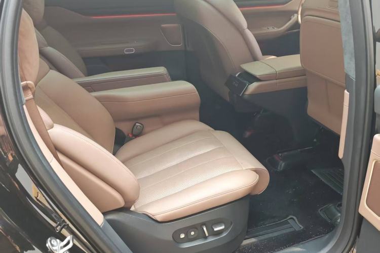 Used Nio ES8 2024 75 kWh
