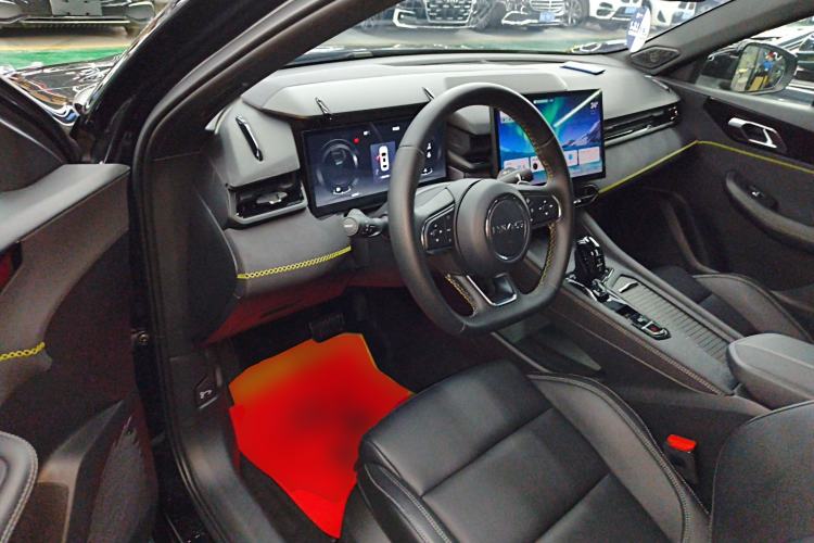 Used Lynk & Co 03 2023 1.5TD DCT JingPlus Driver Seat