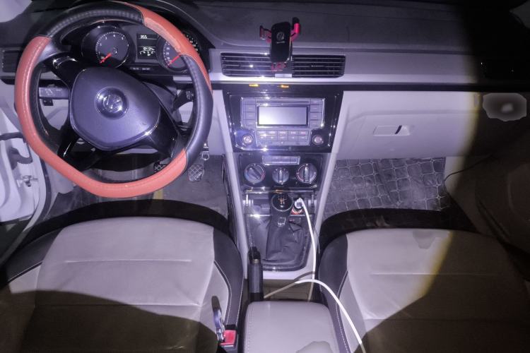 Used Volkswagen Bora 2016 230TSI Manual Comfort Version
