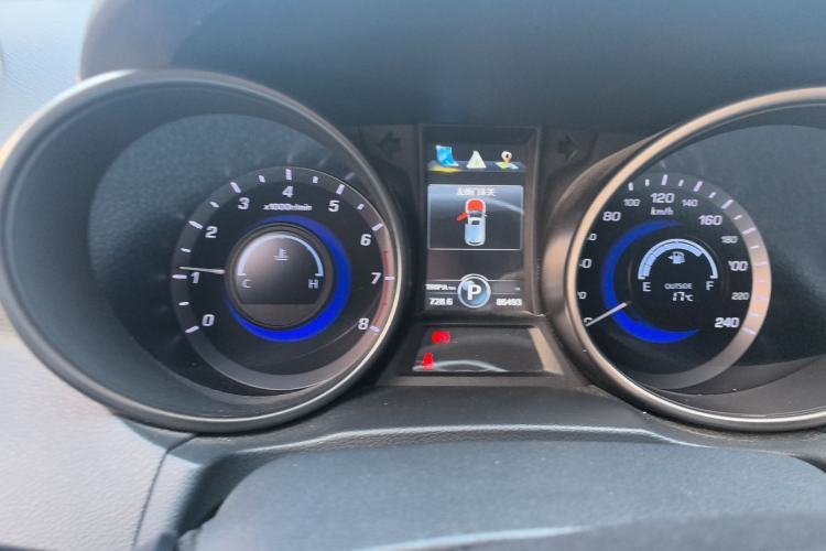 Used CHANGAN CS75 2014 1.8T Automatic Elite Model China IV Standard