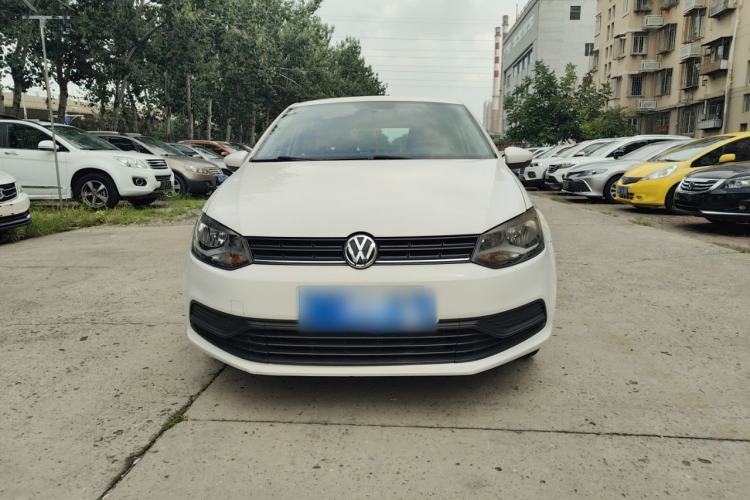 Used Volkswagen Polo 2016 1.4L Manual Fashion Model