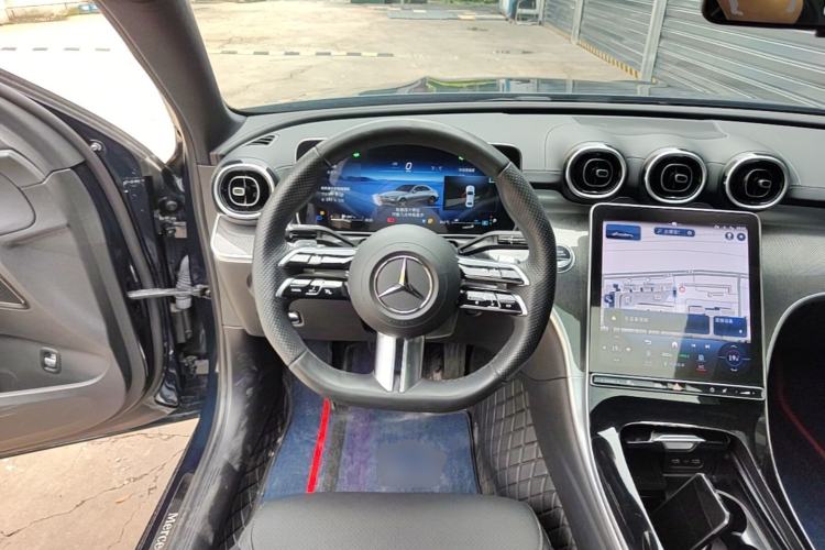 Used Mercedes-Benz C-Class 2023 Second Facelift C 260 L Sport Edition Steering Wheel
