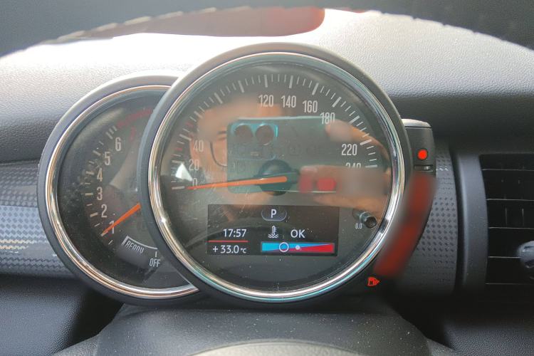 Used MINI MINI 2016 1.5T COOPER Five-Door Edition