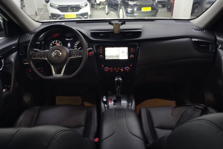 Used Nissan X-Trail 2017 2.5L CVT Luxury Edition 4WD
