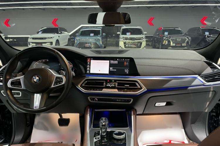 Used BMW X6 2022 Restyled xDrive30i M Sport Package Interior 5