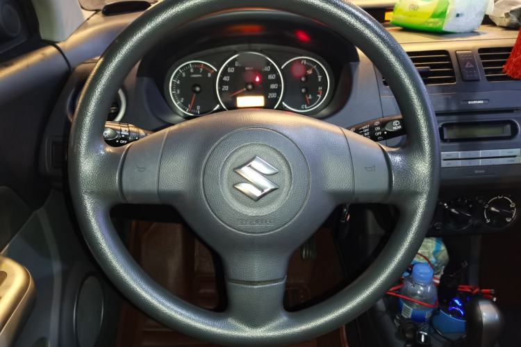 Used Suzuki Swift 2013 1.5L Automatic Standard Edition
