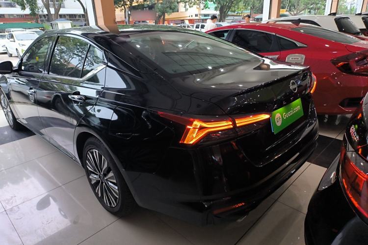 Used Nissan Teana 2022 2.0L XL-TLS Enjoyment Edition
