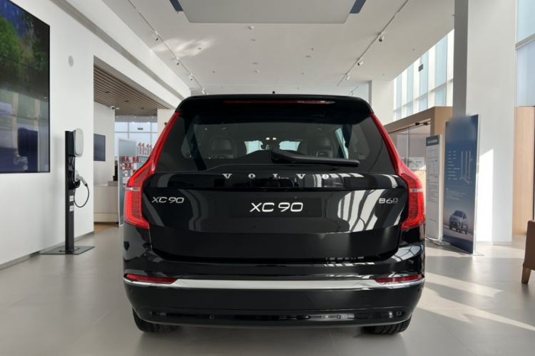 Used Volvo XC90 2025 B6 Zhiyi Luxury 7-Seater
