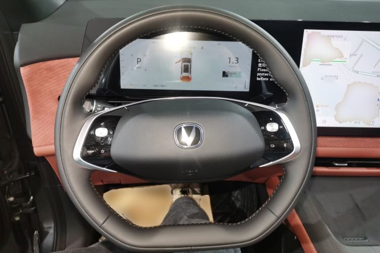 Used CHANGAN CS75 PLUS 2025 4th Generation 1.5T New Blue Whale Smart Luxury Edition Steering Wheel