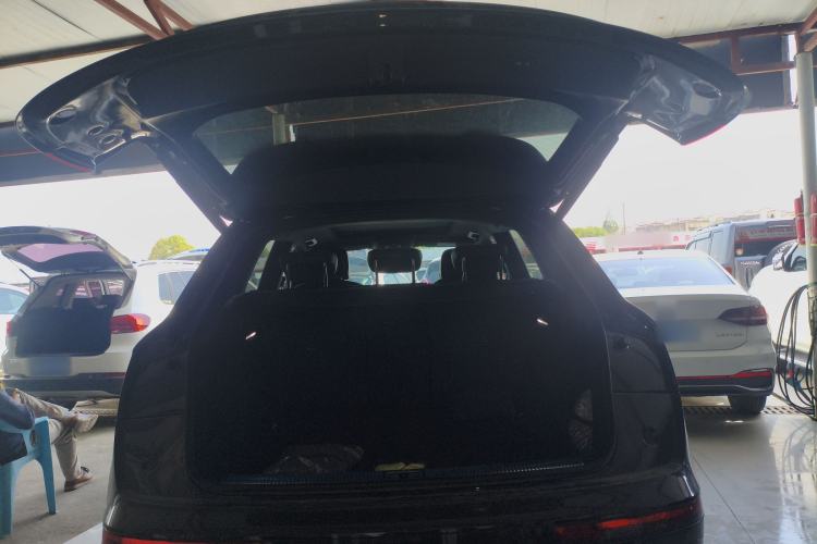 Used Audi Q5L 2025 quattro 45th Anniversary Edition 40 TFSI Luxury Dynamic Model
