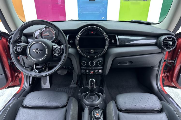 Used MINI 2020 1.5T COOPER Three-Door Midnight Red Limited Edition
