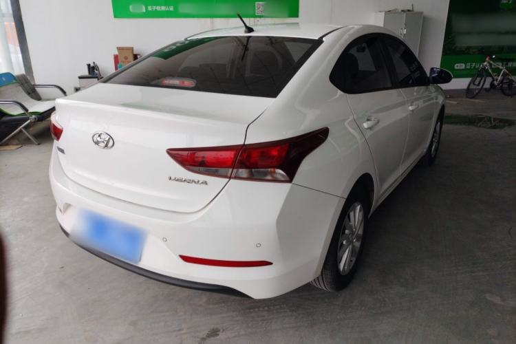 Used Hyundai Verna (new generation) 2016 1.4L Manual Cool Edition GLS Rear Right 45 Deg
